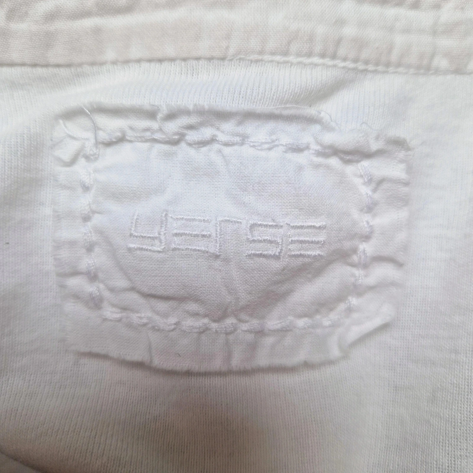 Camiseta Yerse Tamanho M – photo 4